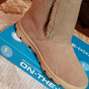Skechers GOWalk suede faux fur boots
